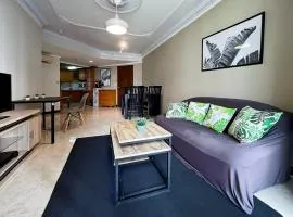 Large and Strategic Rasuna Apt 3BR with WiFi &Pool