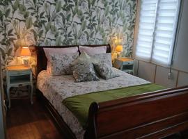 Les 4 Portes, Hotel in Le Mesnillard