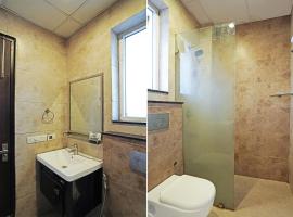 Townhouse Akshay Hotel