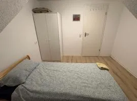 Cozy Room close to station