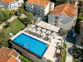 Sun Village Aparthotel, hotel v destinaci Herceg-Novi