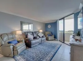 Remarkable Hudson Condo with Coastal Views!