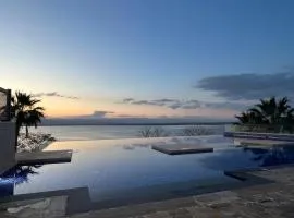 The F52 Luxury Residence Samarah Resort