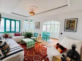 Luxury Marina-View Pent-House