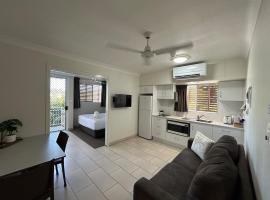 Luxury Coastal Escape at Endeavor Inn - Emu Park, hotel v destinaci Emu Park