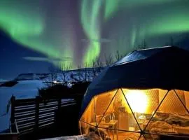Eyja Mörk - Northern lights Dome with Private Bathroom and other facilities