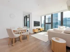 Flinders St Central - Parking, Gym, Pool & Sauna
