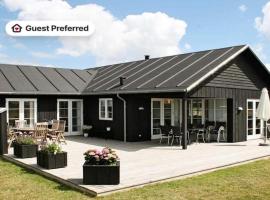 10 person holiday home in Nysted-By Traum, beach rental in Nysted