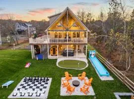 Lakefront Movie & Game Rooms Hot Tub Sauna etc