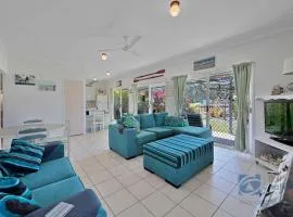 1/19-21 Pepperina Court