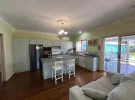 Spacious Stylish Coastal Escape