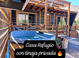 Casa Refugio con Tinaja privada en Rivadavia, hotel v destinaci Vicuña