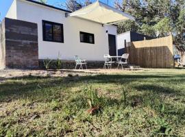 Cómoda casa cerquita de la playa, hotel v destinaci Cuchilla Alta