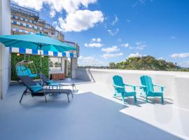 New Studio with Private Terrace and Volcano Bay view 5 min EPIC parking free, апартаменты/квартира в Орландо