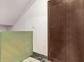 Hotel O The Lemongrass, hotel in Colonelganj