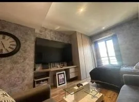 LINDO ESTUDIO UBICADO EN EL CORAZÓN DE CHAPINERO ALTo