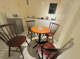 18 Hang Be - Old Quarter Apt