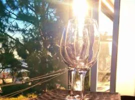 Apto 210 Un Refugio luminoso frente a la playa