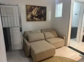 Casa 1 inteira com garagem a 7km do aeroporto de Guarulhos