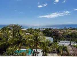 LAKAZ DEL VISTA - Luxurious new apartments with panoramic sea views, pool & garden retreat