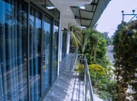 Omeera Sand, hotel con bañera de hidromasaje en Weligama