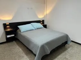 Apartamentos FM 204
