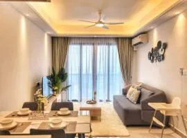 R&F Princess Cove 2BR Sea View Family Friendly