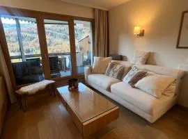 5 personnes, 2Pieces exceptionnel havre de détente et de confort, immense terrasse, vue incroyable, Tout pédestre, à 10m du funiculaire, parking