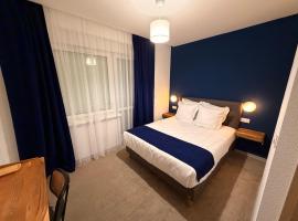 Hotel du Village, ξενοδοχείο κοντά στο EuroAirport Basel–Mulhouse–Freiburg - MLH, Village-Neuf