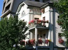 Tirano stazioni flow rooms