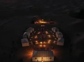 elegant luxury camps