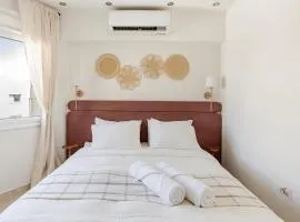 Kastella Blue Apartment Near Beach