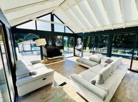 Luxurious house nest of Love!