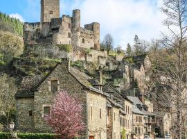 Les Buis, Hotel in Belcastel