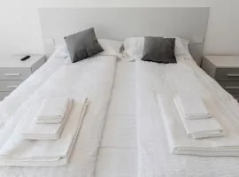 Casa Gialla - Appartamento Luna