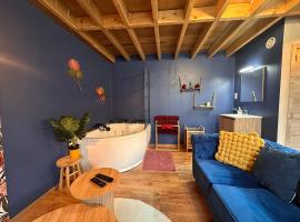 La Hour House - Esc'Appart, villa in Houyet