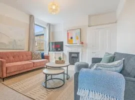Streatham Common Escape - Sleeps 8 - Free Parking