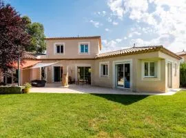 Villa Andria Family-friendly trampoline & pool