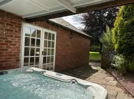Courtyard Cottage at Pudleston Court