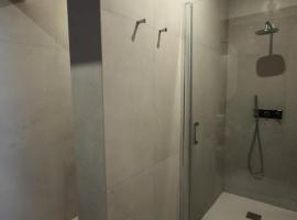 GuestReady - Gaveto de Lisboa GuestHouse, ξενοδοχείο κοντά στο Αεροδρόμιο Joao Paulo II - PDL, Πόντα Ντελγάδα