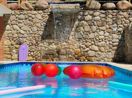 Cocanha Beach Pousadas, hotel em Caraguatatuba