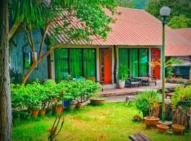 Phakphing Erawan Homestay - พักพิง เอราวัณ โฮมสเตย์