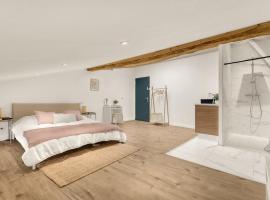 Villa haut de gamme avec piscine, hotel i Gagnac-sur-Garonne