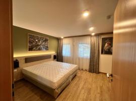 Traumstadl Falkenberg, hotel em Moosach