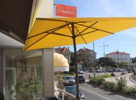 Hôtel The Originals Miramar, Royan Pontaillac, hotel in Royan