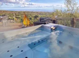 Rahal Luxury Between Etna & Sea - Infinity Pool & Private Heated Jacuzzi