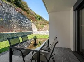 Terrace, Garden & Castle View