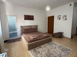 Koa Studio 2, hotel v destinaci Korçë