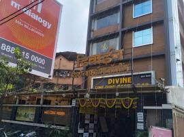 Divine Fine Dine、カリヤーンのホテル