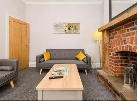 Carnarvon Stays - 2 bed home
